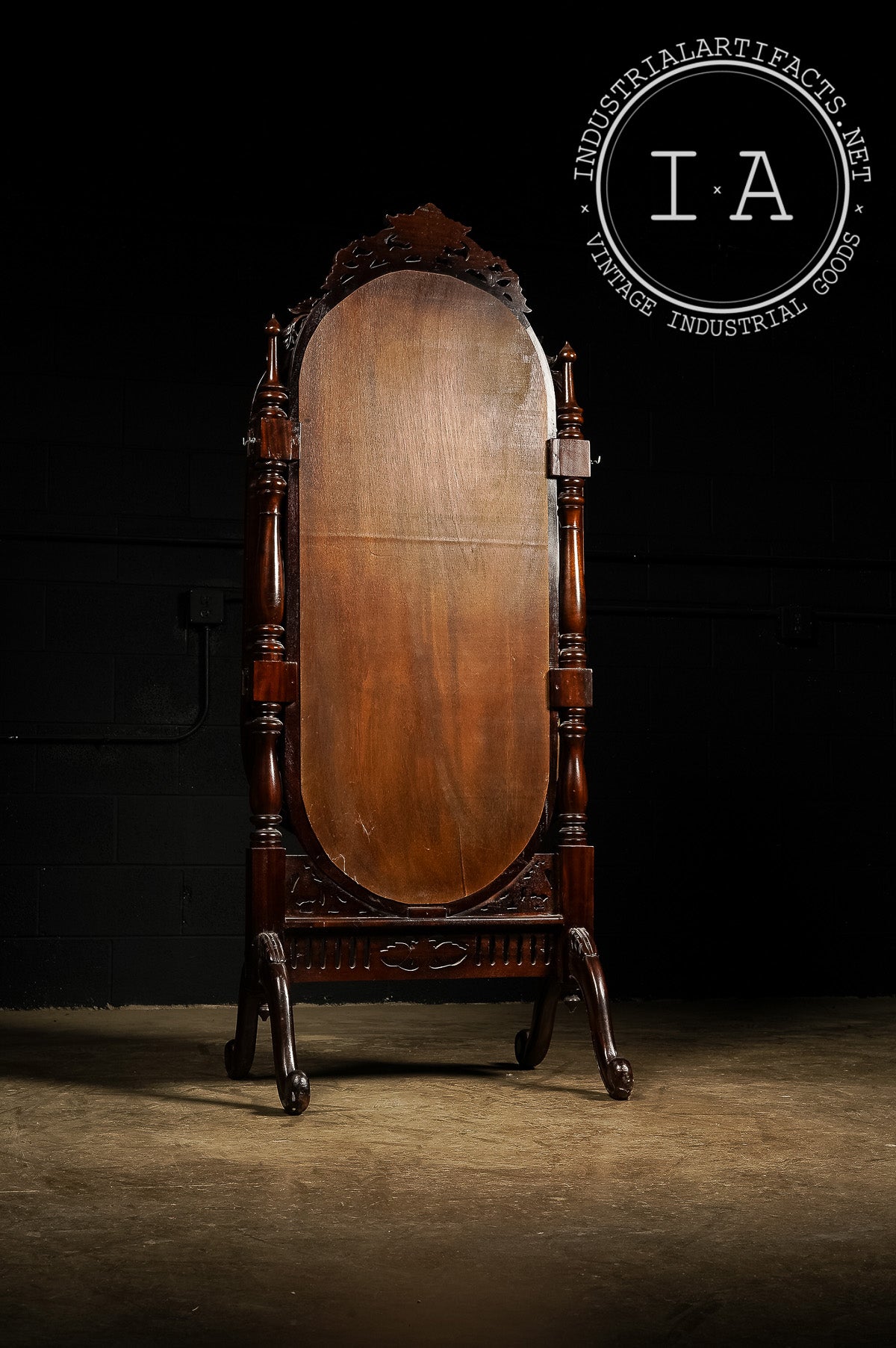 Ornate Wood Carved Tri-Fold Dressing Room Mirror