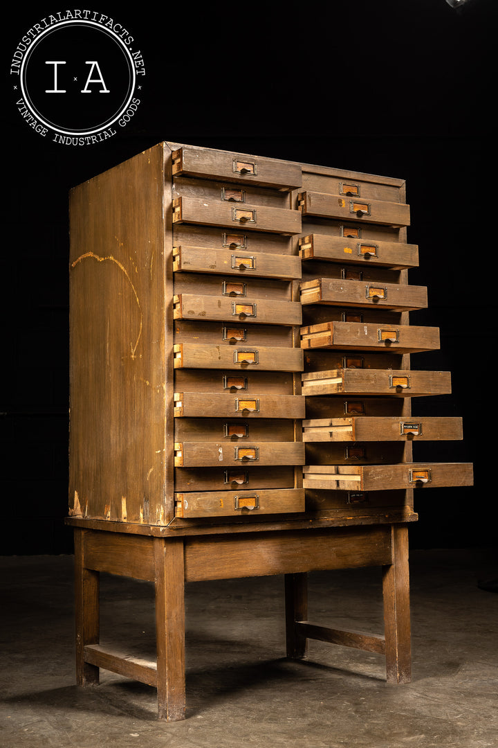 アンティーク雑貨 france vintage 50-60s drawer cabinet c. 1960 Thirty Drawer Small Parts Cabinet – Industrial Artifacts