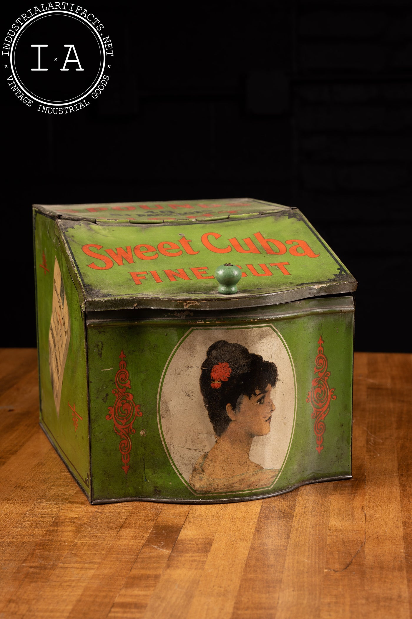 Vintage Sweet Cuba Cigar Tin