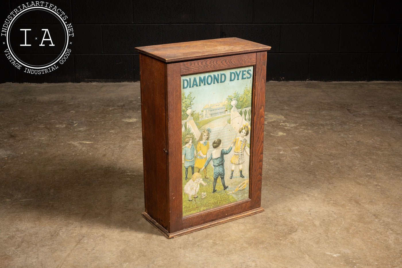 Antique Diamond Dyes Cabinet With Original Dyes
