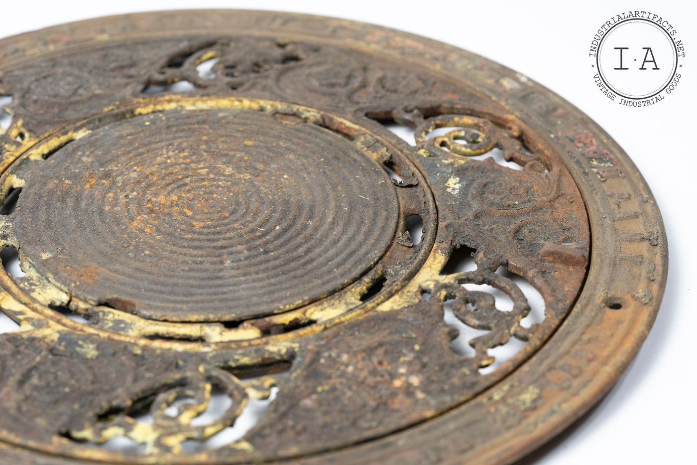 Antique Late 1800s Cast Iron Circular Air Register Plate
