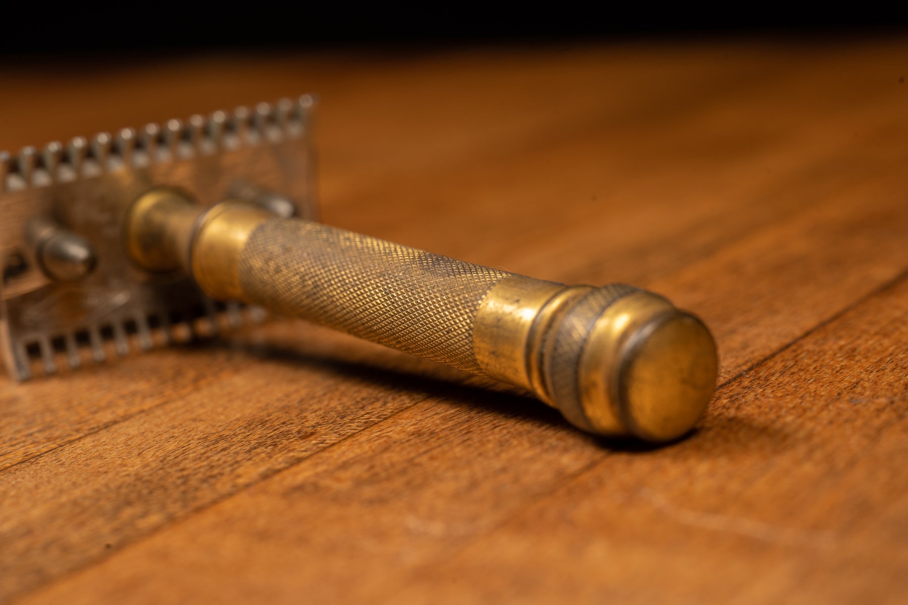 1920s Electric Razor c. 1920s Gillette Travel Razor Kit – Industrial Artifacts