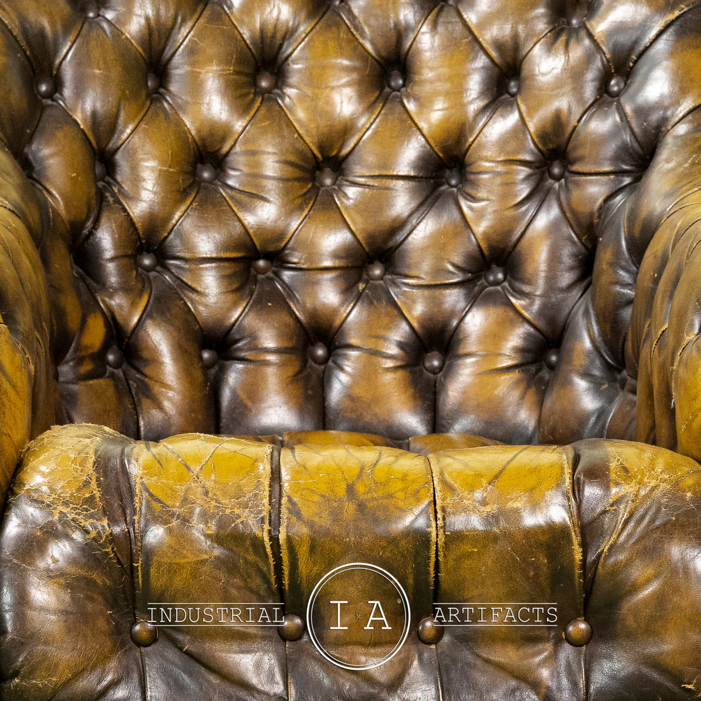 Antique Tufted Leather Armchair in Burnished Gold