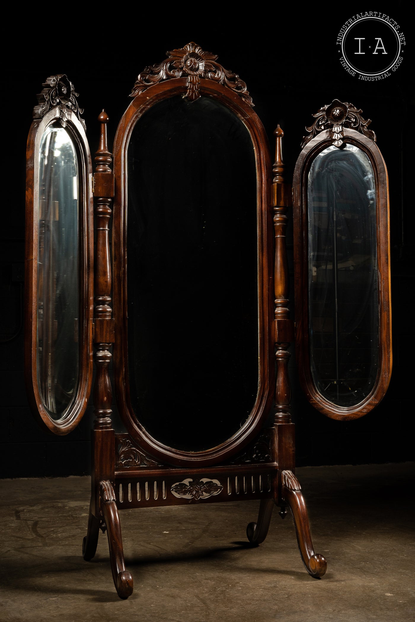 Ornate Wood Carved Tri-Fold Dressing Room Mirror