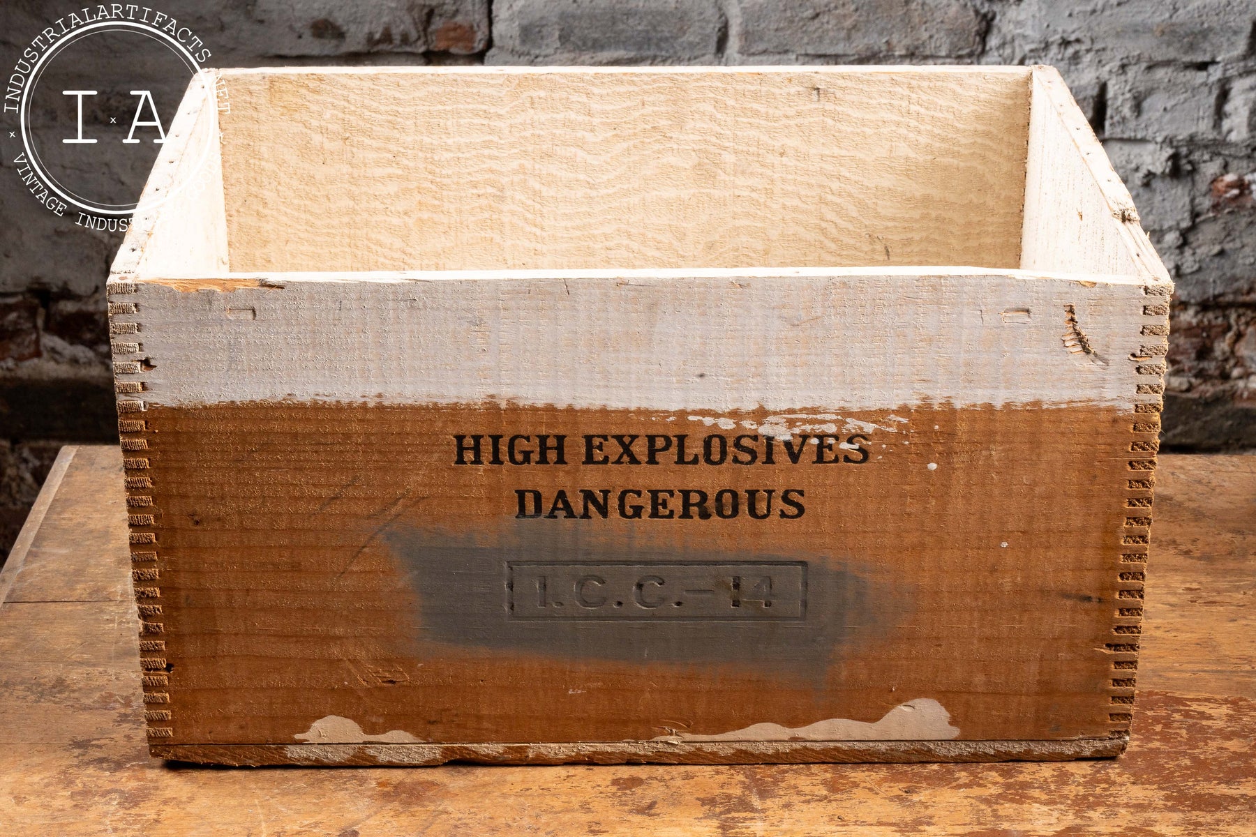Early 20th Century DuPont Dynamite Box – Industrial Artifacts