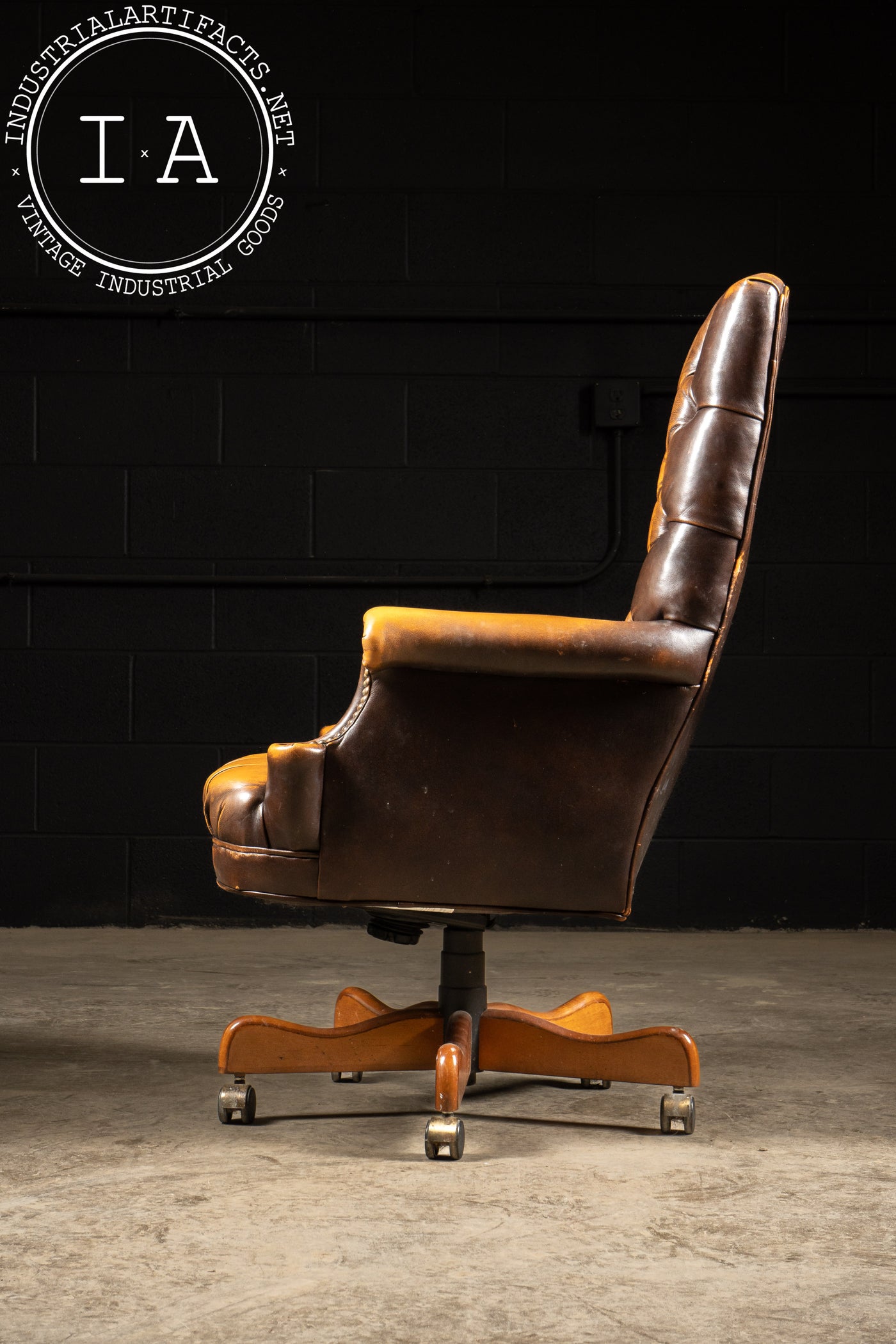 Vintage Tufted Office Chair