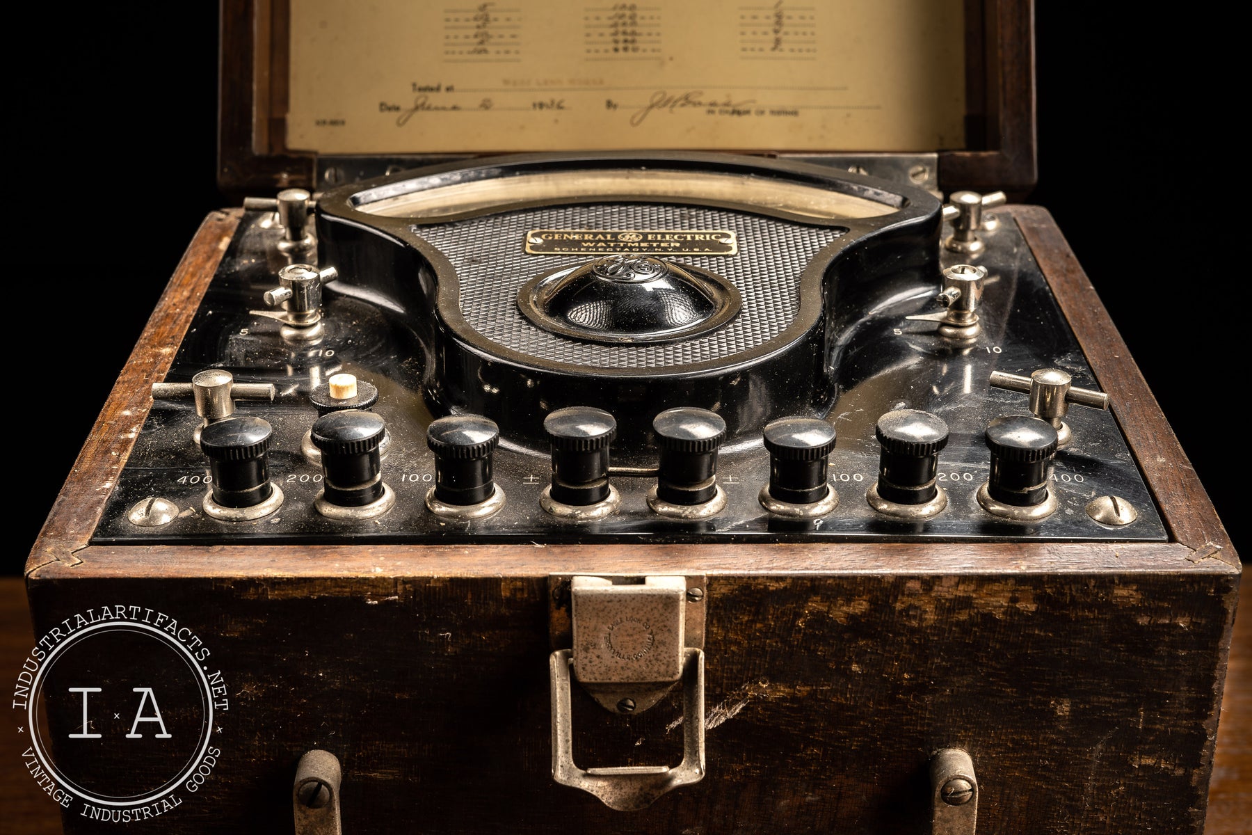 Vintage Electrical Quack Medical Testing Machine – Industrial Artifacts