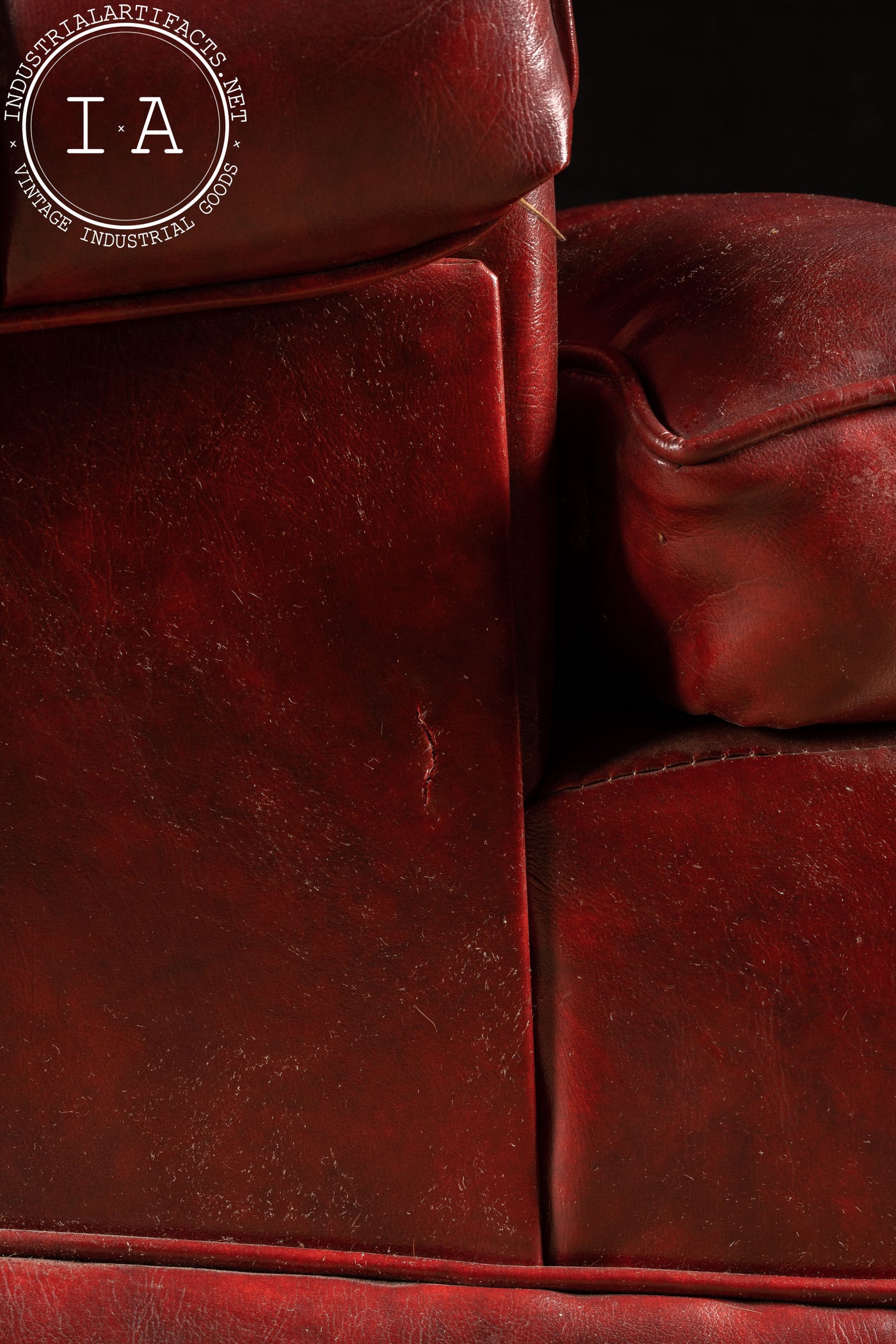 Vintage Tufted Leather Swivel Chair in Red